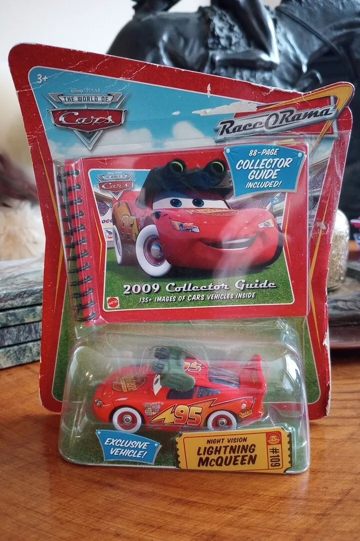 DISNEY PIXAR NIGHT VISION LIGHTNING MCQUEEN CARS RACE O RAMA DIE