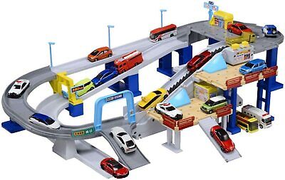 TAKARA TOMY Tomica City Town 2 speed Action Highway playset TAKARA TOMY Tomica City Town 2 speed Action Highway playset