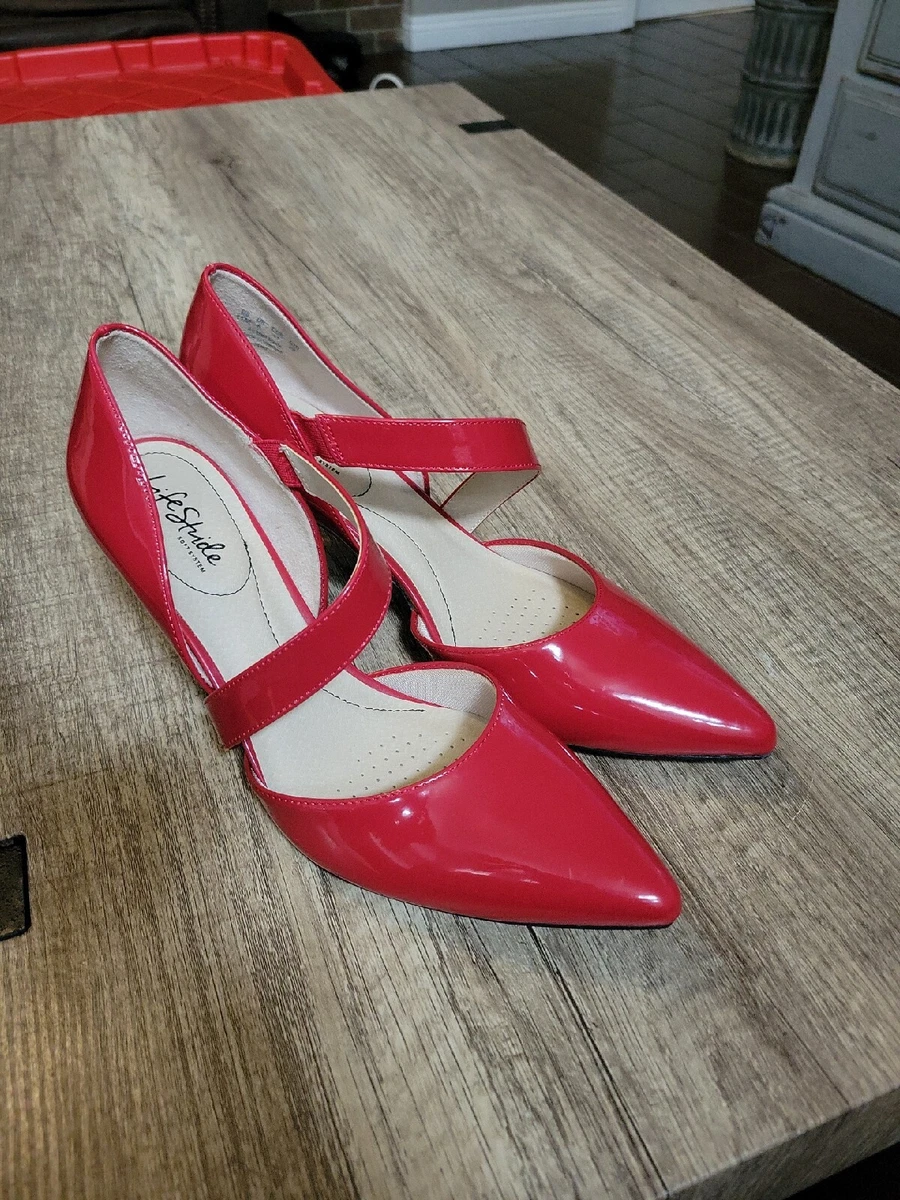 Lifestride red deals shoes