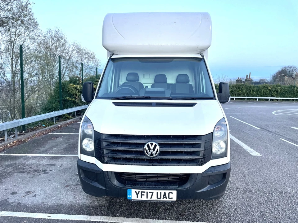 VW Volkswagen Crafter CR35 LWB Luton box with Taillift 2017 ULEZ CAZ  £ Inc VAT - Image 2 of 4