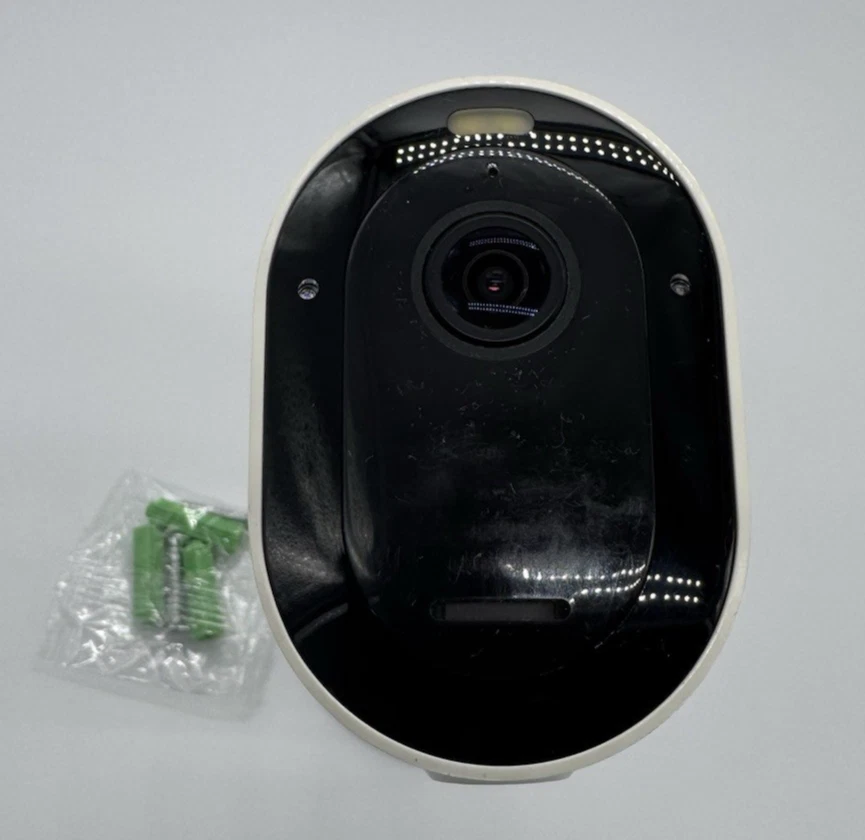 Arlo Pro 4 Model: VMC4041P Add-on Spotlight Indoor/Outdoor Camera - White (READ} - Image 2 of 4