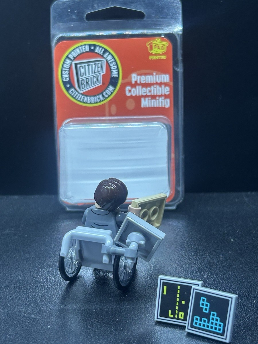 Lego Citizen Brick “Black Hole Enthusiast” Stephen Hawking RARE w