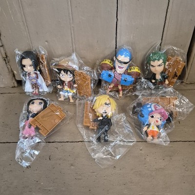 One Piece Mini Figures Lot of 7 Luffy Zoro Sanji Hancock Gashapon Chibi Sealed