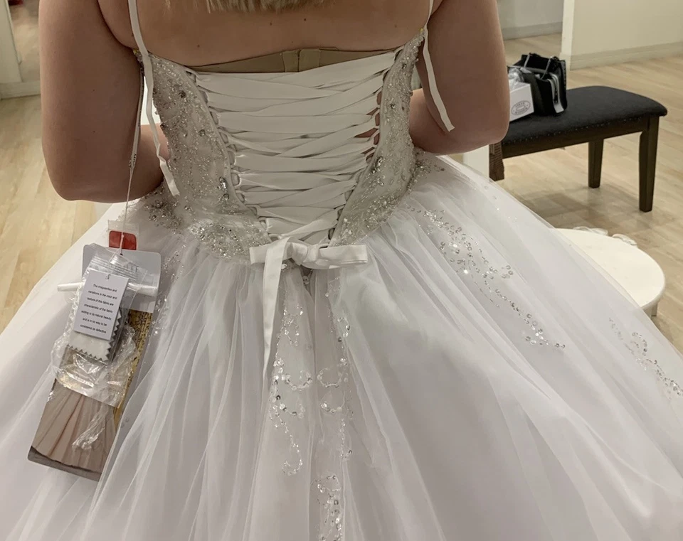 女式 8 码紧身胸衣式婚礼/Cotillion 连衣裙 — 第 3/4 张图片