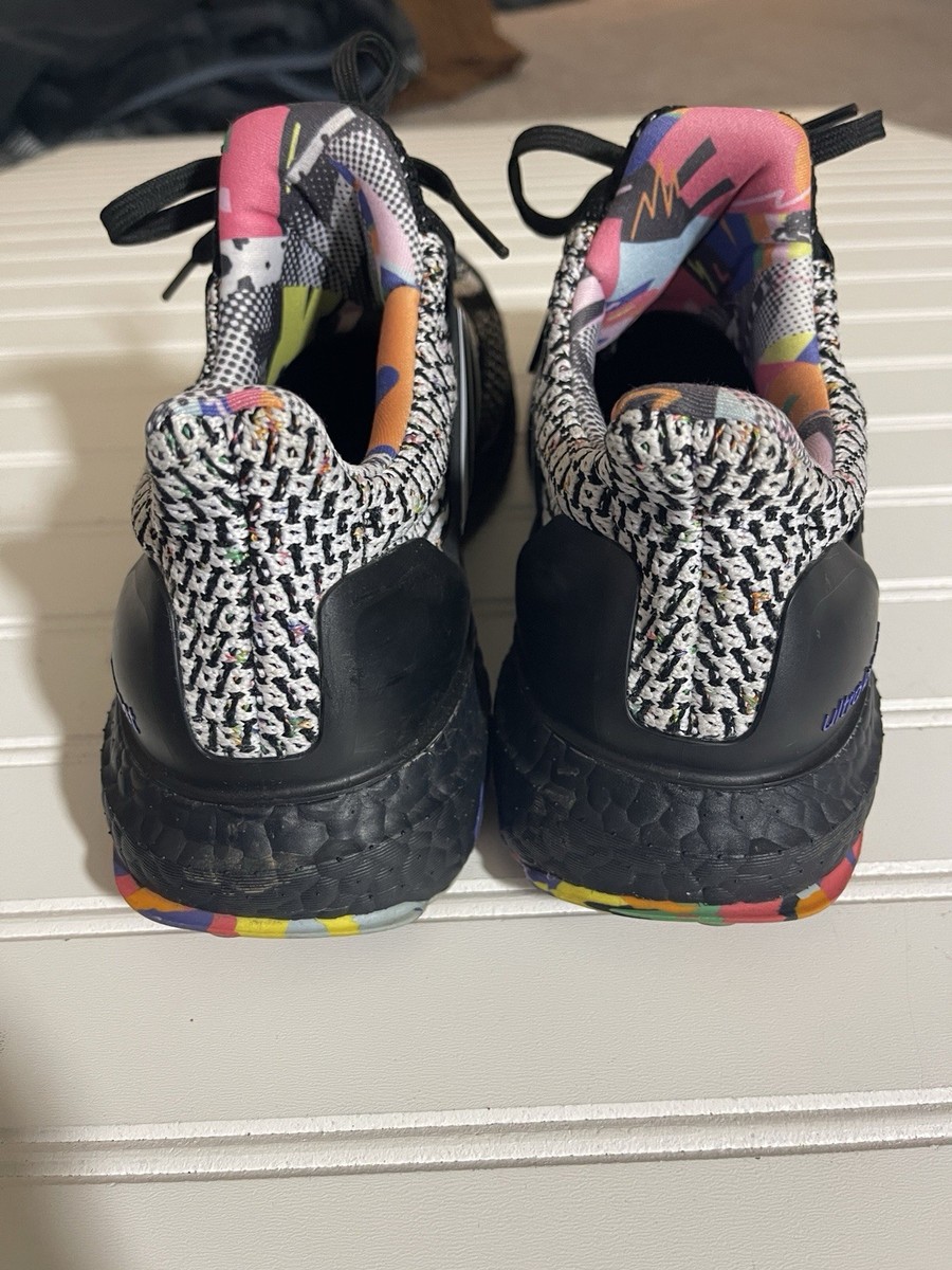 ADIDAS Ultraboost 5.0 DNA LOVE UNITES PRIDE Running Shoes Mens 5.5 Black Unisex ADIDAS Ultraboost 5.0 DNA LOVE UNITES PRIDE Running Shoes  main image 4