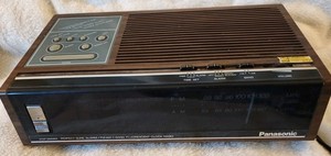 Panasonic Vintage RC-6130D AM/FM Clock Radio Blue Fluorescent Display Working