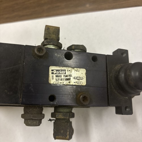 Parker 521831000 manuelles Luftregelventil, 4-Wege, 1/4 Zoll Npt - Bild 3 von 6