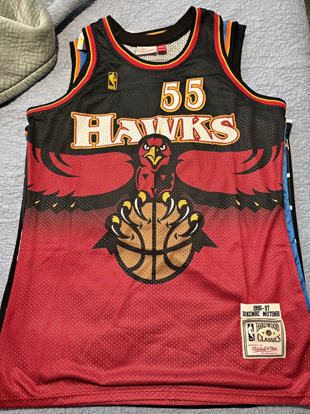 Mitchell & Ness NBA Atlanta Hawks Dikembe Mutombo #55 Jersey Black Red XL
