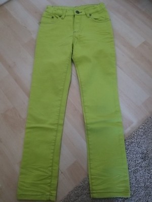 YIGGA Kinder Jungen Coloured Jeans Hose 2% Elasthan Nepn Grün Limone Gr 140 Neu