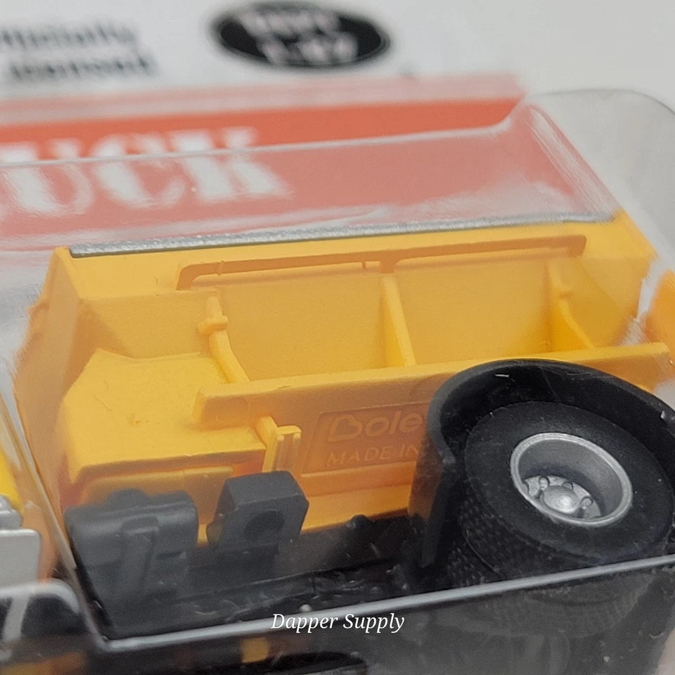 Caminhão de lixa Boley Trucks 4014-88 International Snow Plow Sander escala 1/87 HO - Imagem 4 de 4