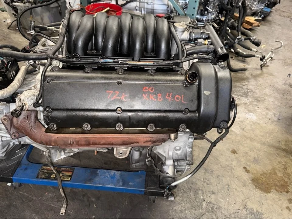 Jaguar Xk8 Xj8 X100 1997 1998 motor de 4,0 L 8 cilindros 70 k millas fabricante de equipos originales Foto 2 de 4