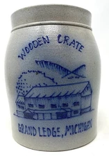1995 Rockdale Union Wooden Crate Grand Ledge Michigan Salt Glaze Stoneware Crock