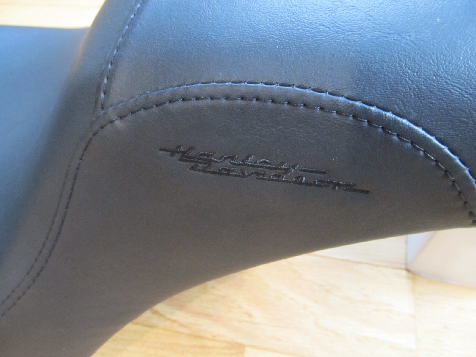 Harley Davidson Softail Badlander Seat FatBoy Heritage Nightrain OEM eBay