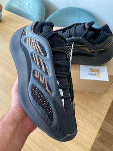 ✓ Adidas Yeezy 700 V3 Clay Brown | GY0189 | 10.5 US / 44 2/3 EUR | ✓ | eBay