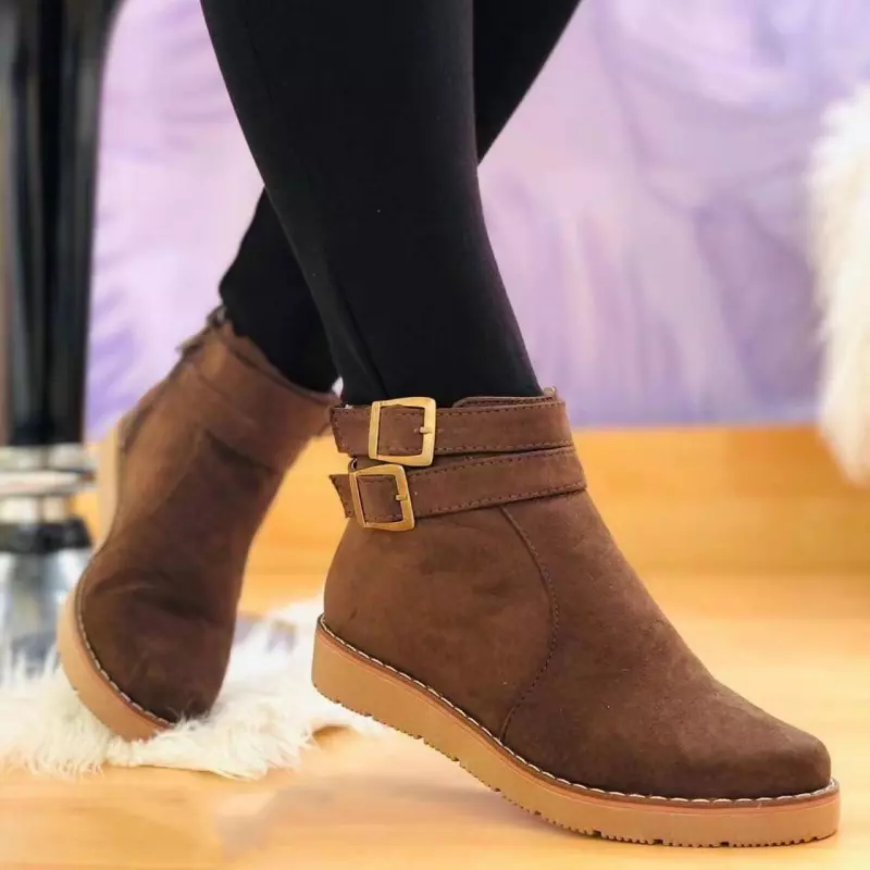 Womens flat cheap buckle boots