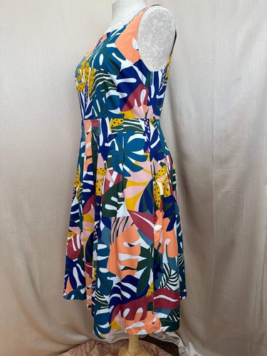 BODEN multicolor Tropical Floral Sleeveless Fit & Flare Aubrey Dress - US 12P - Picture 2 of 6