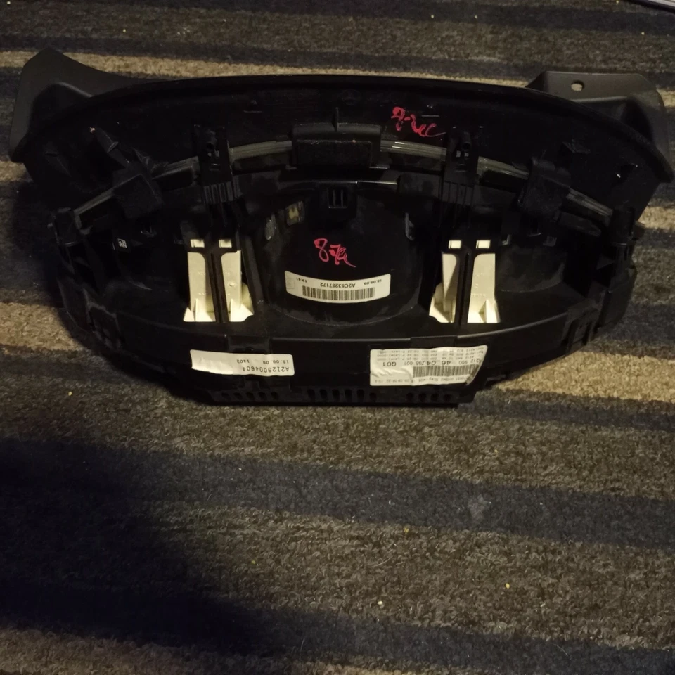 Cuadro de instrumentos velocímetro Mercedes Benz E350 E550 con bisel W212 OEM 2010 Foto 4 de 4