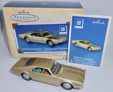 2004 Hallmark Ornament 1966 OLDSMOBILE TORONADO COUPE 14th Classic Amer Cars H4