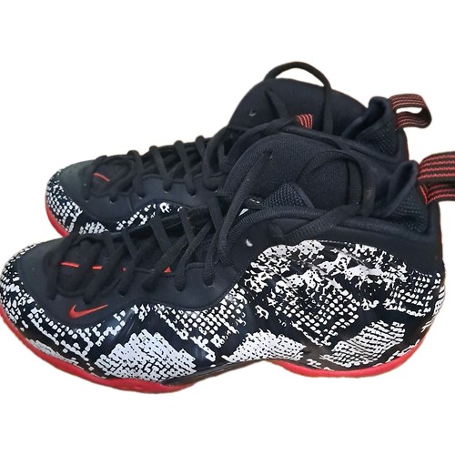 Size 10.5 Nike Air Foamposite One Albino Snakeskin 314996 101 EUC Mens