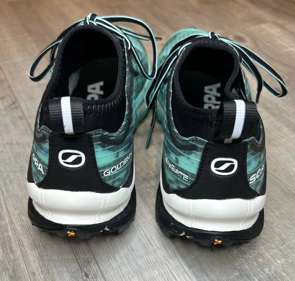 Zapatos de Trail Scarpa Golden Gate ATR 7.5 Aruba Azul Negro Ligeros Foto 2 de 4