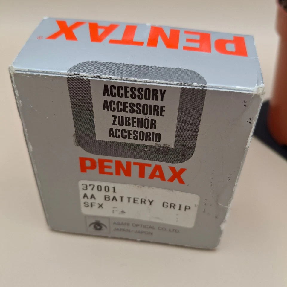 Pentax SFX AA Battery Holder / Hand Grip  - Made in Japan. Boxed / Working. refB - Image 2 of 4