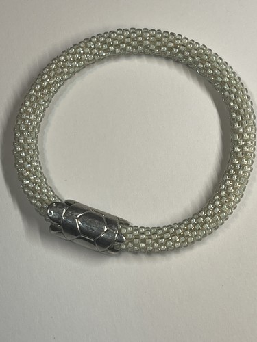 Sashka Co. Sea Turtle Charm Bracelet- Hand Crafted - Nepal - Glass Seed Beads