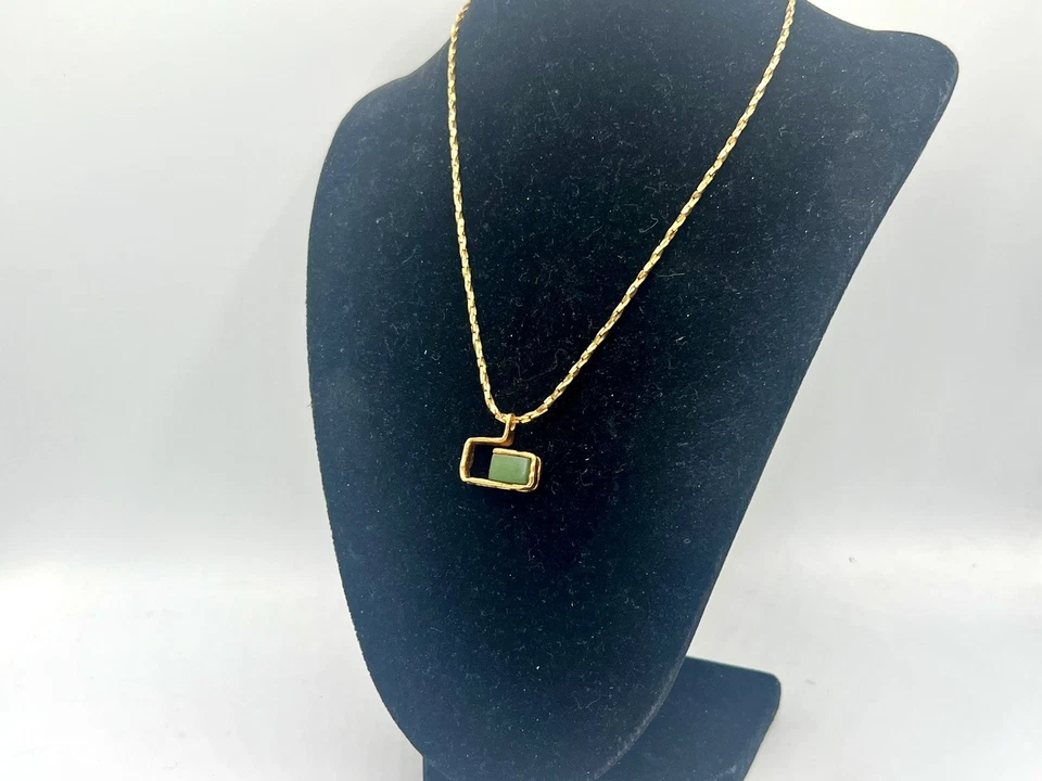 Conjunto de canal de piedras preciosas verdes geométricas artesanales vintage collar colgante cuadrado E Foto 3 de 4