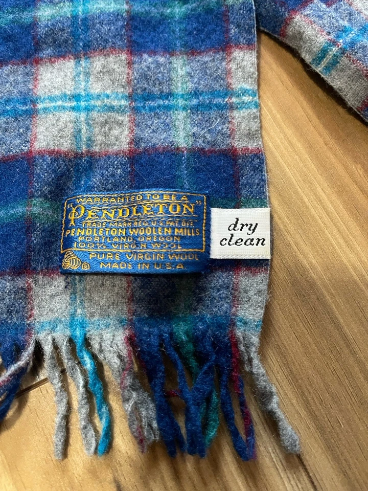 Bufanda vintage Pendleton 100 % lana virgen flecos a cuadros hecha en EE. UU. Foto 3 de 4