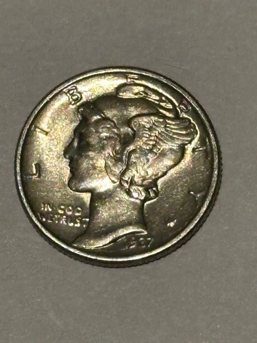 * 1937 *SUPERB GEM BU  SILVER MERCURY DIME * FRESH FROM ESTATE