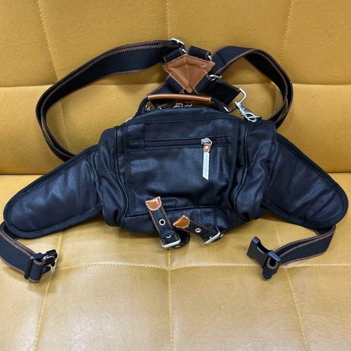 Attack On Titan 3D Maneuver Gear Pouch The Survey Corps 4way Bag Device Black - Picture 3 of 17