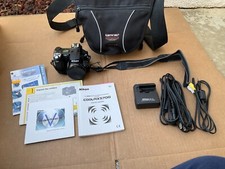 NIKON CoolPix 5700 5.0MP Digital Camera W/ Case Charger