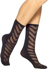 HUE Women s Simply Skinny Ankle Socks Chevron...
