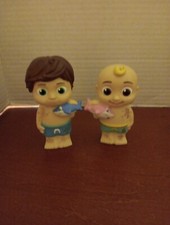 Cocomelon JJ And TomTom Figure From Musical Bathtime Set 2021 Moonbug Just Play