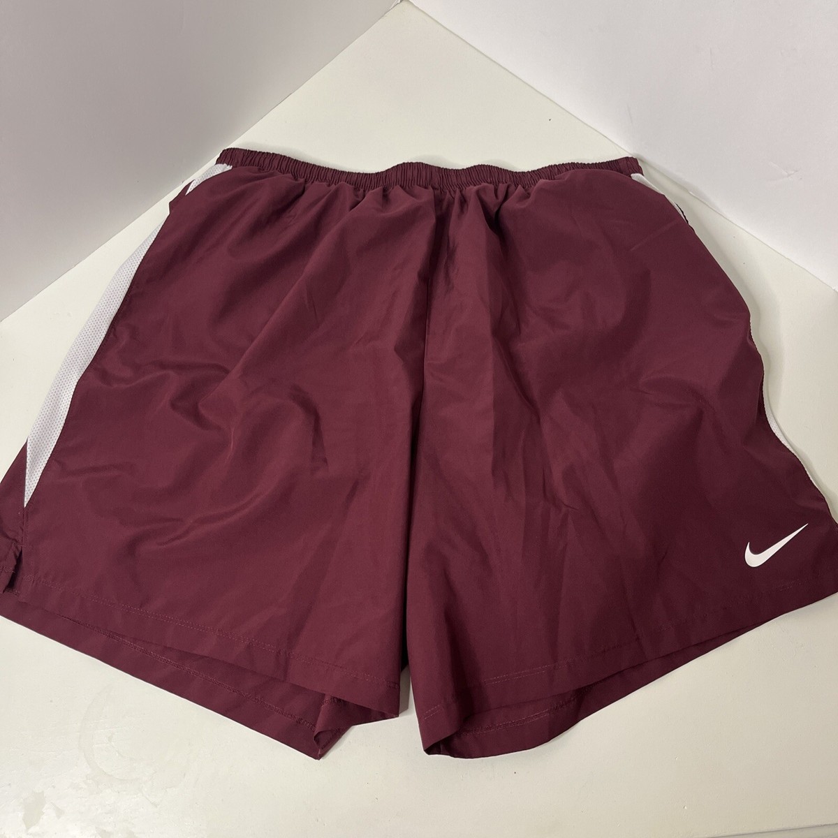 maroon nike basketball shorts
