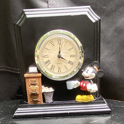 FIGI Disney Mickey Mouse Quartz Desk Clock with File Cabinet Figurine