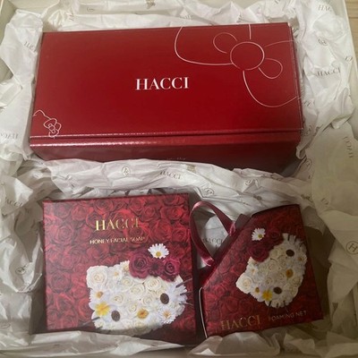 HACCI Hello Kitty Honey Bubble Set Seifennetz Seifenschale Limited Holiday Ed...