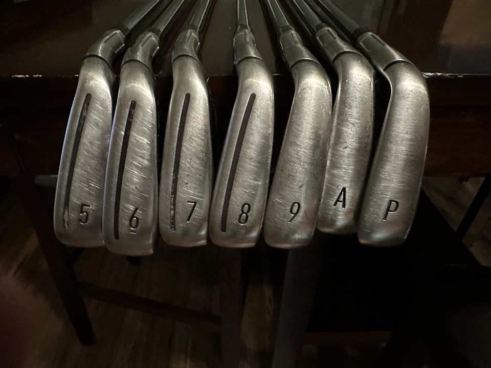 TaylorMade Stealth 铁杆 5-AW 硬度,右手 — 第 2/4 张图片