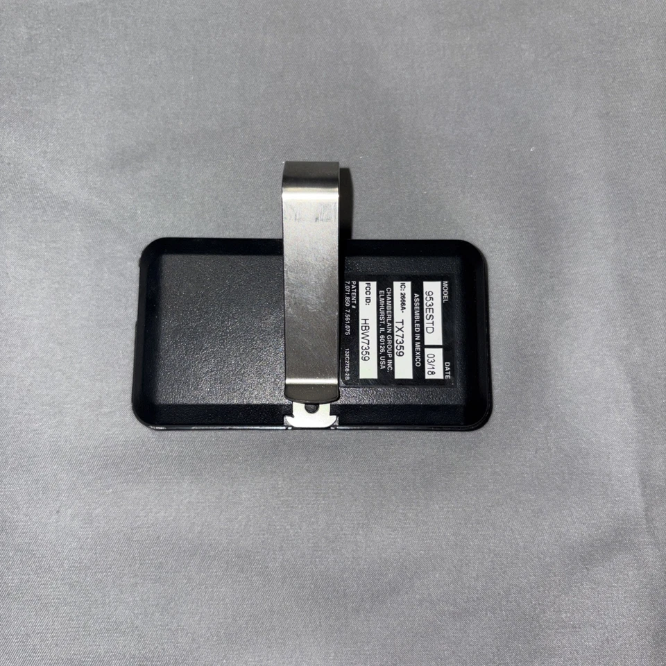 Chamberlain 3 Button Remote Control Garage Door Opener OEM *06 - Image 2 of 2