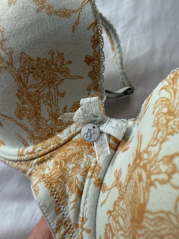 Sujetador vintage Victoria’s Secret Body by Victoria FORRADO DEMI 34DD *2009* Foto 3 de 4