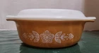 Pyrex "BUTTERFLY GOLD" ~ 1.5 Qt. Oval Casserole Dish W/ Lid 043 & 943