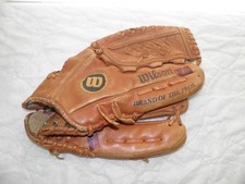 Wilson A2061 Pro Staff 12" Professional Baseball Glove RHT Cowhide