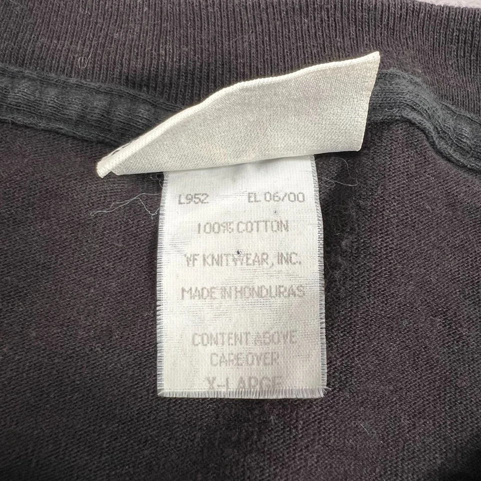 Camisa De Colección Los Angeles Lakers Para Hombres XL Negra Desteñida Finales NBA Campeones 2001 Foto 4 de 4