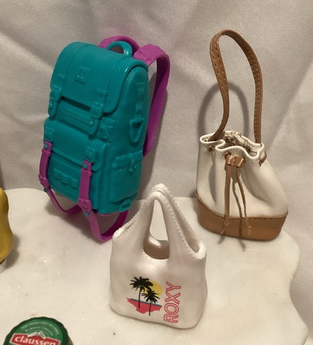 Lote de Accesorios Barbie Bebé Mochila Comida Teléfono Vestido Visera Monederos - Imagen 6 de 8