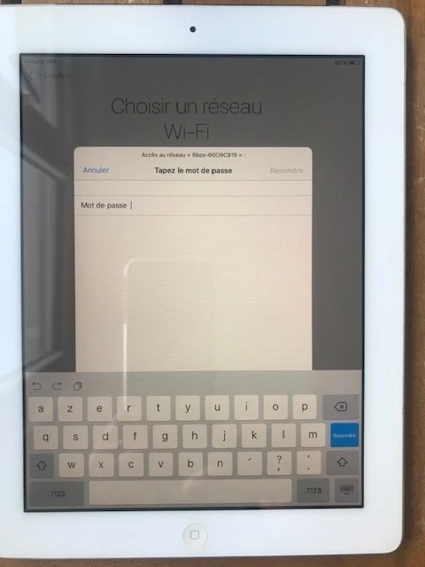 Apple iPad 2 · 64GB · Cellular, photo 4 sur 5
