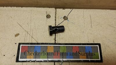 NOS Daimler Trucks Fluid Passage Bolt 915036-010108 4730121994466