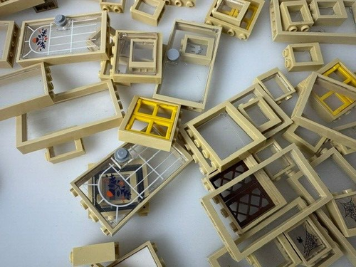 LEGO Windows Doors - Choose Your Color - Transparent Panels Prison Door Frames - Picture 20 of 45