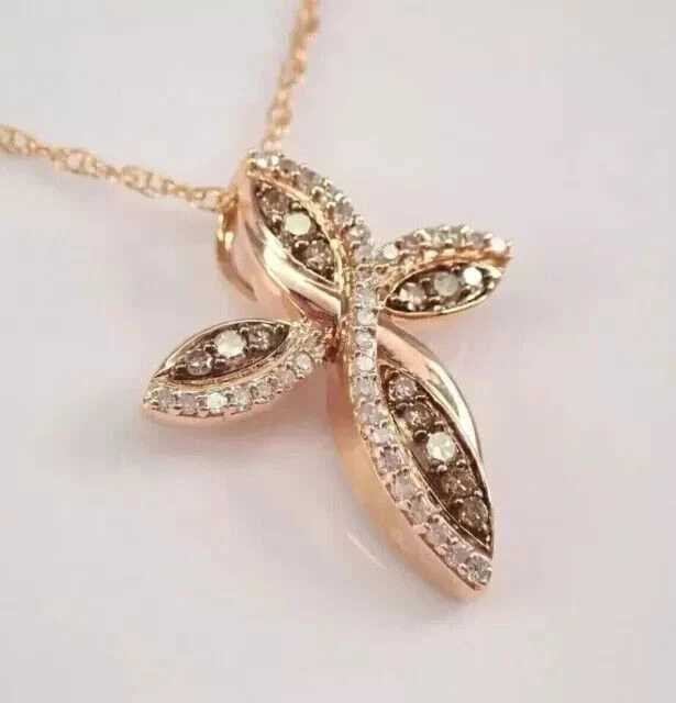 Colgante para mujer de 2 quilates con diamantes de chocolate creado en laboratorio enchapado en oro rosa de 14 quilates Foto 3 de 3