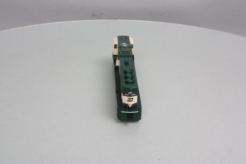 Kato 37-6381 Burlington Northern SD70MAC Diesel Locomotive #9580 NIB - Picture 3 of 10