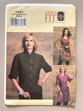 VOGUE Misses' Tunic and Blouse Pattern 7694 Bust 38-43 UNCUT