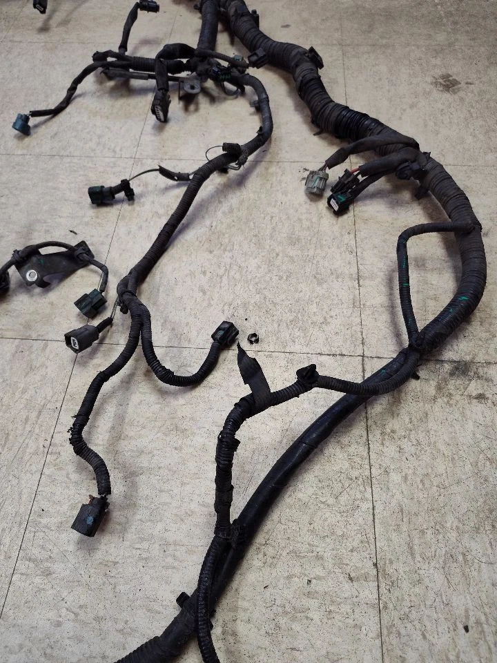 Arnés de cableado del motor Infiniti QX56 2011-2013 AWD 3 filas con LDP, ICC, NAVEGACIÓN, HFP Foto 3 de 4